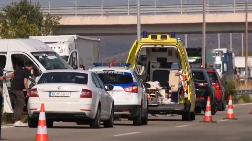 Αρκετοί τραυματίες σε τροχαίο με παράνομους μετανάστες στον Έβρο