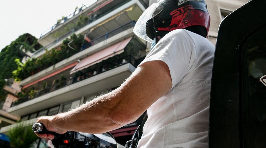 Kαύσωνας: Υποχρεωτική παύση υπαίθριων εργασιών την Τετάρτη σε Αττική και τρεις περιφέρειες