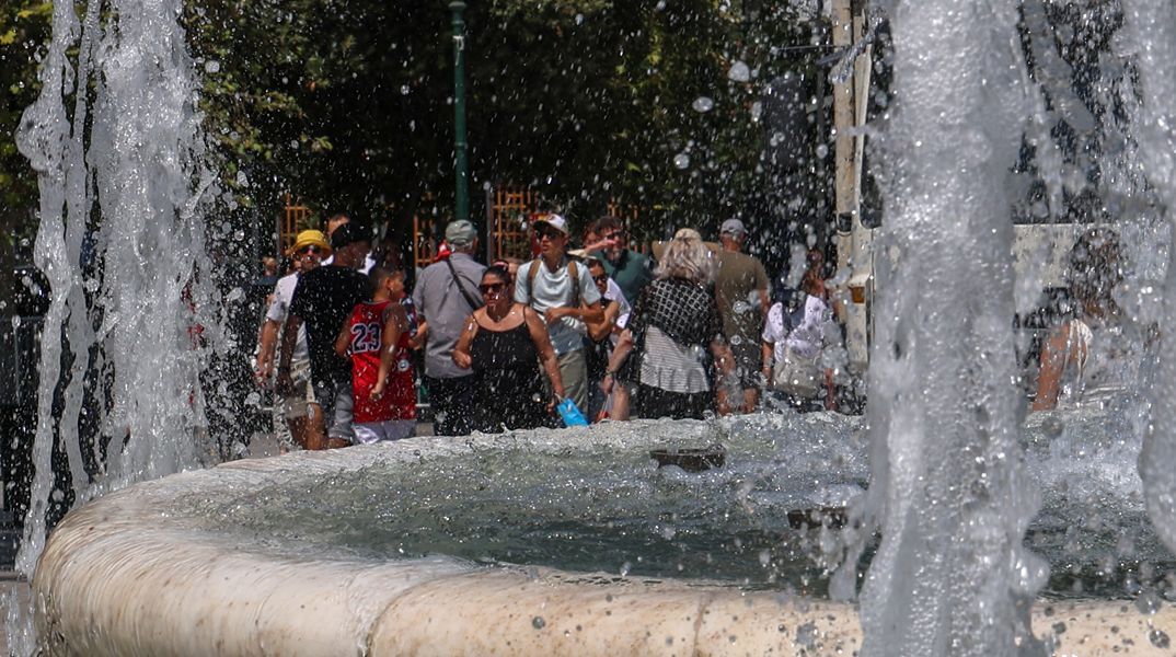 Έκτακτο δελτίο της ΕΜΥ για τον καύσωνα - Η πρόβλεψη για την Αττική