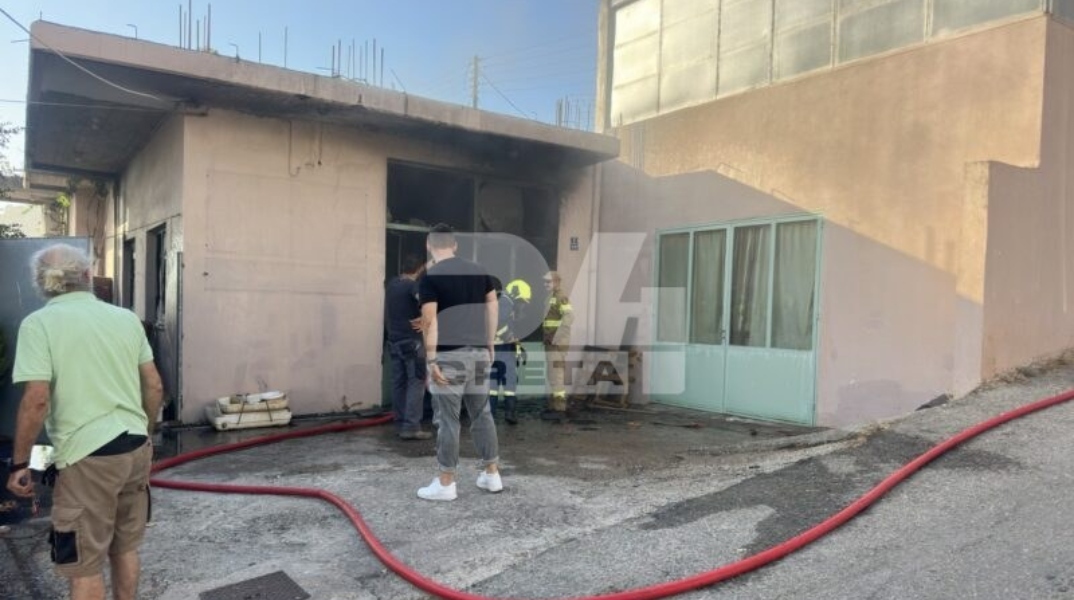 Χανιά: Έκρηξη σε εργαστήριο επισκευής σκαφών - Ένας τραυματίας