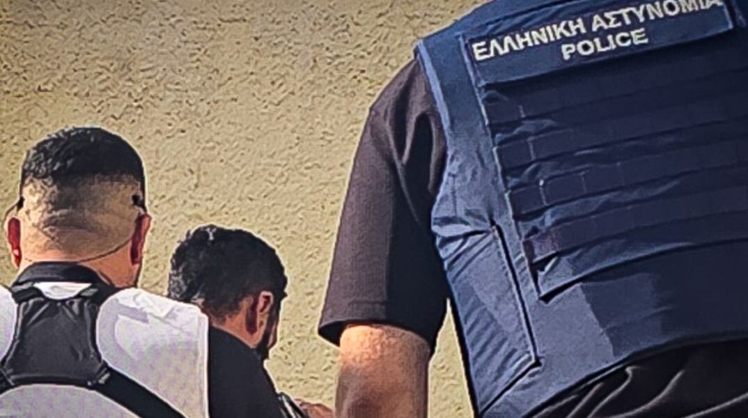 Σύρος: Τι δείχνει το βίντεο πριν από τον θάνατο της διασώστριας