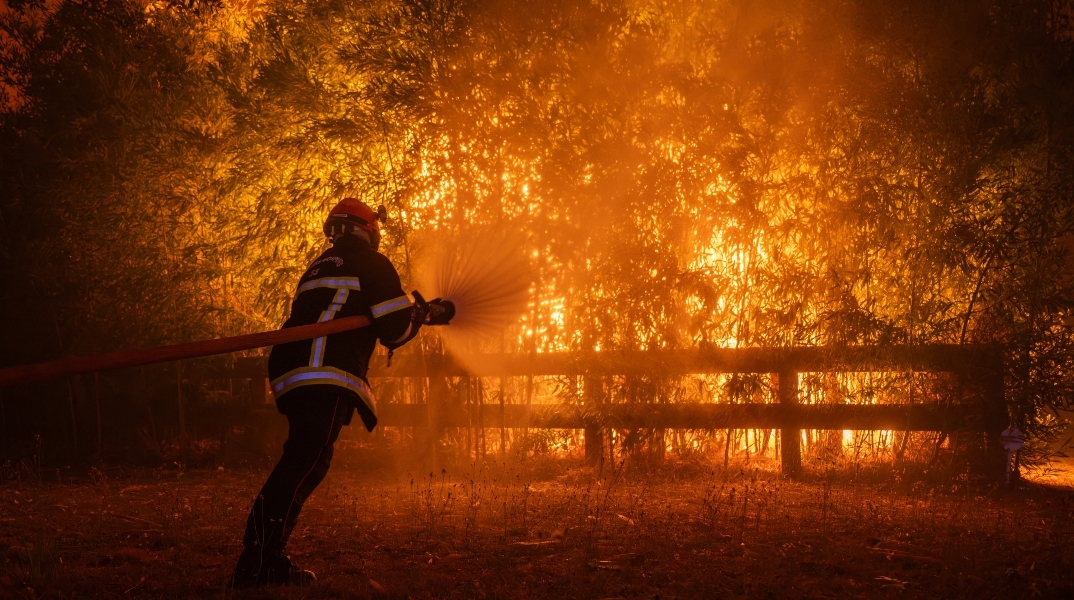Γαλλία - Ισπανία - πυρκαγιές:  325.000 άνθρωποι απομακρύνθηκαν από τις εστίες τους