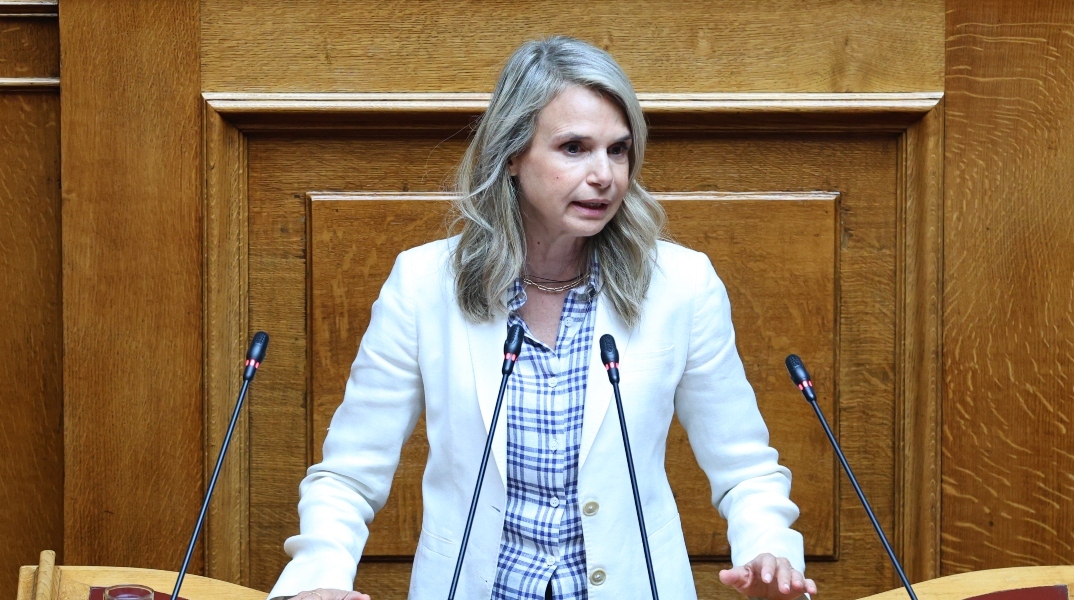 Μ. Αποστολάκη: Ο εξωδικαστικός μηχανισμός εξακολουθεί να μην λειτουργεί αποτελεσματικά για τους οφειλέτες