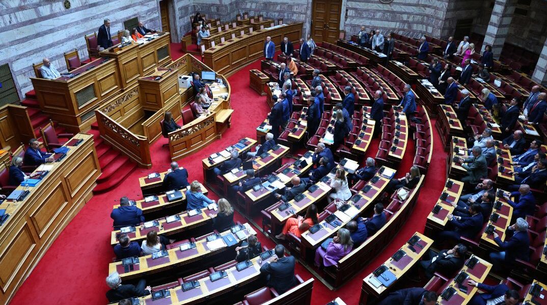 Νομοσχέδιο ΕΥΔΑΠ - ΕΥΑΘ: Απορρίφθηκε η ένσταση αντισυνταγματικότητας του ΠΑΣΟΚ