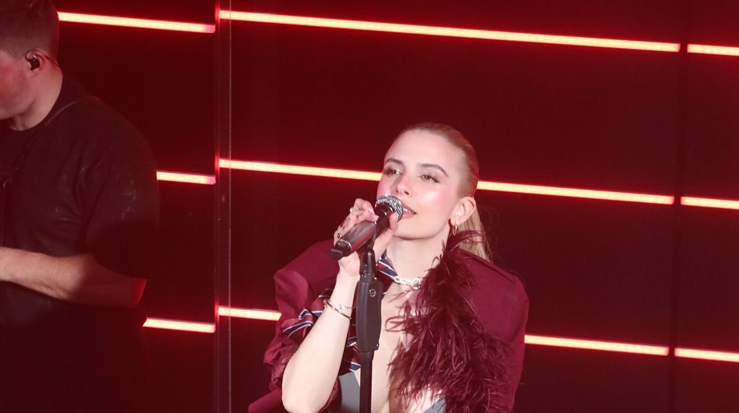 Κόντρα Romeo με Κατερίνα Λιόλιου: Η ανακοίνωση του μαγαζιού, η απάντηση της τραγουδίστριας