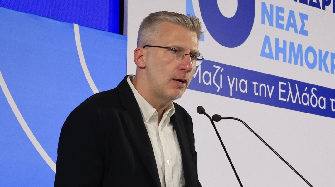 Άκης Σκέρτσος: «Η κυβέρνηση δεν πανηγυρίζει. Γνωρίζει ότι η μάχη για την ενίσχυση του διαθέσιμου εισοδήματος συνεχίζεται καθημερινά»