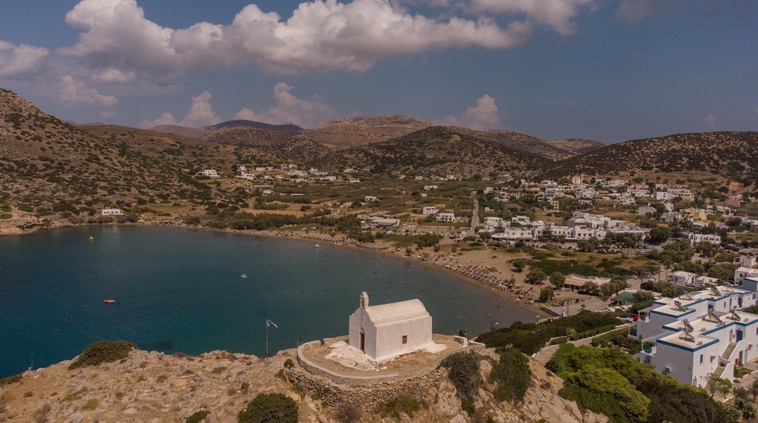 Διεθνή μέσα της Ιταλίας ανακαλύπτουν τη διαχρονική γοητεία της Σύρου	