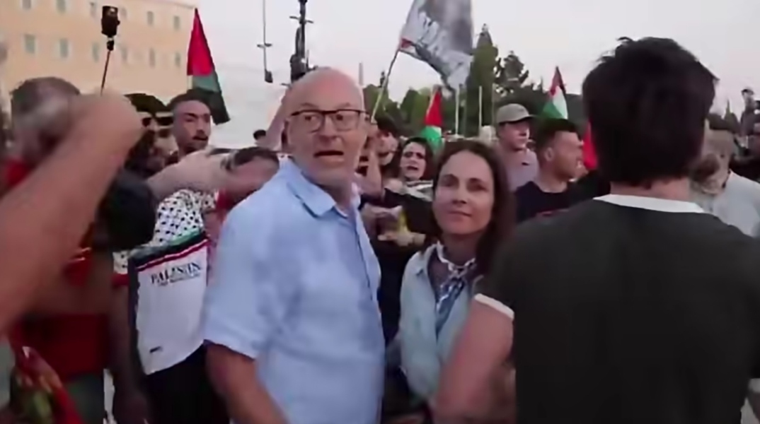 Καταγγελία για βίαιο αντισημιτικό επεισόδιο εναντίον Ισραηλινών σε συγκέντρωση στο Σύνταγμα