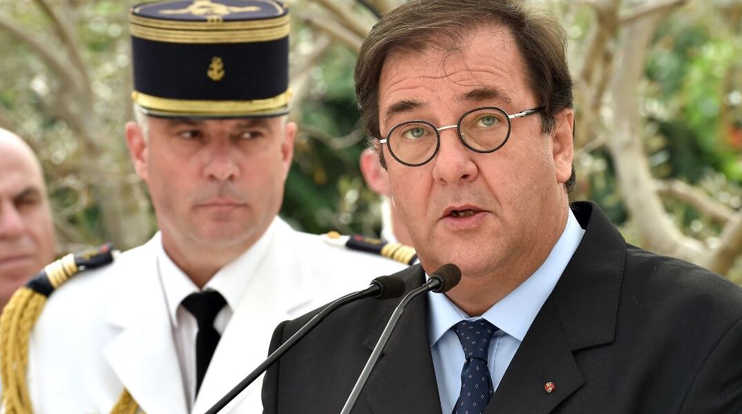  Σάλος στη Γάλλια: Πρέσβης φέρεται να δεχόταν 15 γυναίκες τον μήνα
