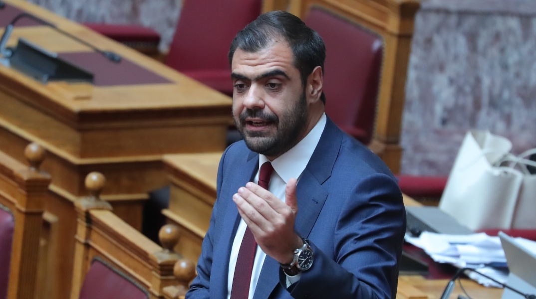 Μήνυμα κατά του ναζισμού από τον Παύλο Μαρινάκη: Δεν υπάρχει «σωστό» άκρο, αποδεκτό μίσος ή βία