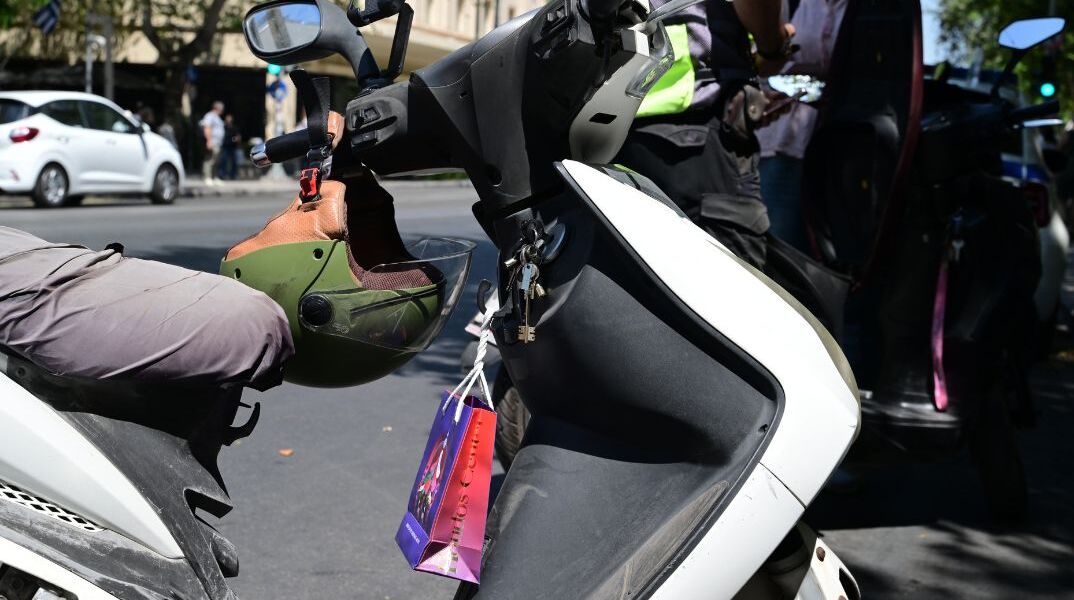 Νέος ΚΟΚ: 2.748 παραβάσεις για κράνος σε μία εβδομάδα