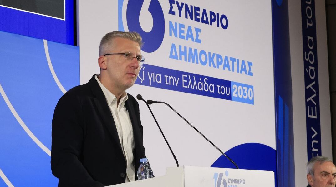 Σκέρτσος κατά ΠΑΣΟΚ για τα έργα του Ταμείου Ανάκαμψης