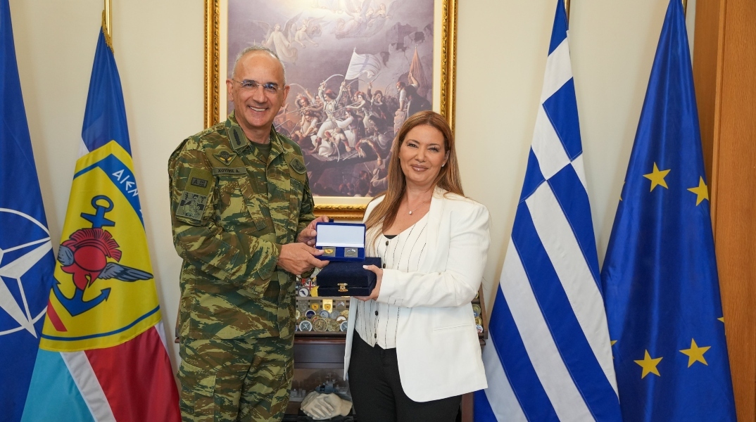 Η νέα πρέσβειρα  του Ισραήλ στον αρχηγό ΓΕΕΘΑ: «Φίλοι, εταίροι, σύμμαχοι, Ελλάδα και Ισραήλ» 