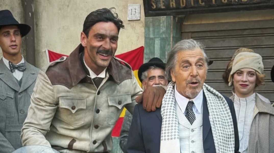 «Maserati: The Brothers»: Σε κυκλοφορία το πρώτο τρέιλερ με Πατσίνο, Χόπκινς, Μορόνε και Άλμπα