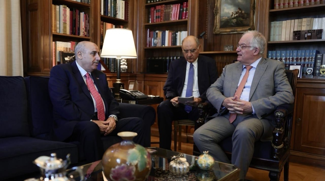 Συνάντηση του Πρόεδρου της Δημοκρατίας Κωνσταντίνο Τασούλα με τον πρόεδρο της Βουλής της Ιορδανίας 