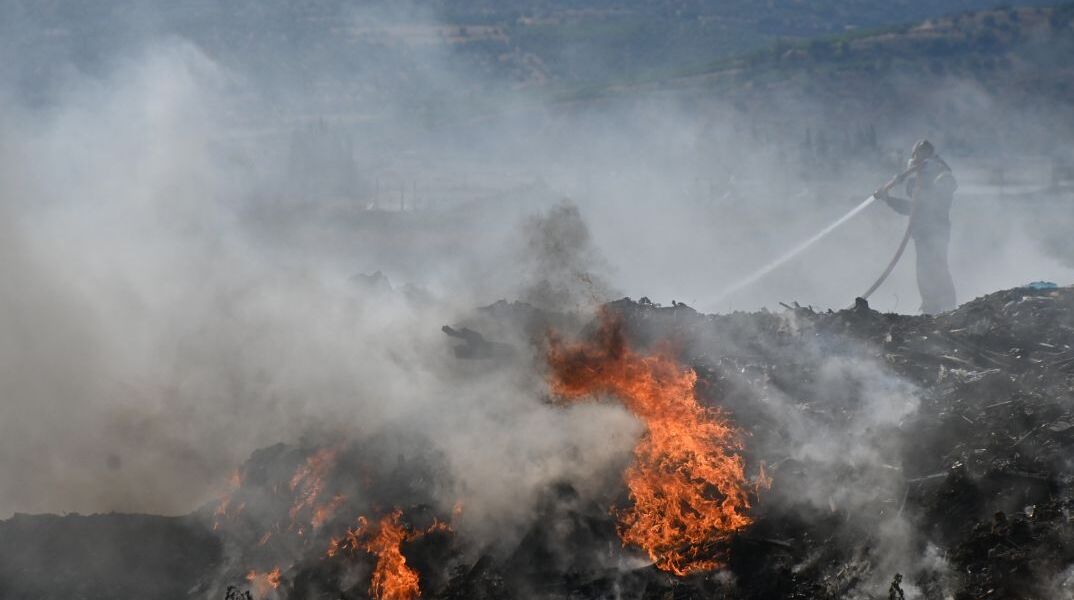 Πυροσβεστική: Εξαιρετικά επικίνδυνες οι συνθήκες το επόμενο διάστημα - Ισχυρή σύσταση στους πολίτες 