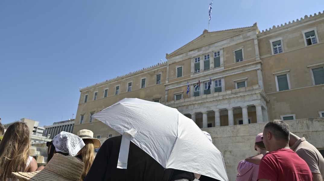 Καιρός: 39άρια και σήμερα - Ισχυροί άνεμοι έως και 8 μποφόρ