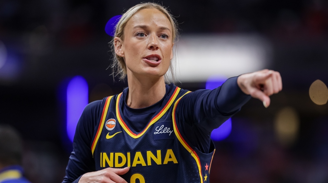 Σόφι Κάνινγκχαμ: Όταν το WNBA γίνεται πεδίο πολιτικής αντιπαράθεσης