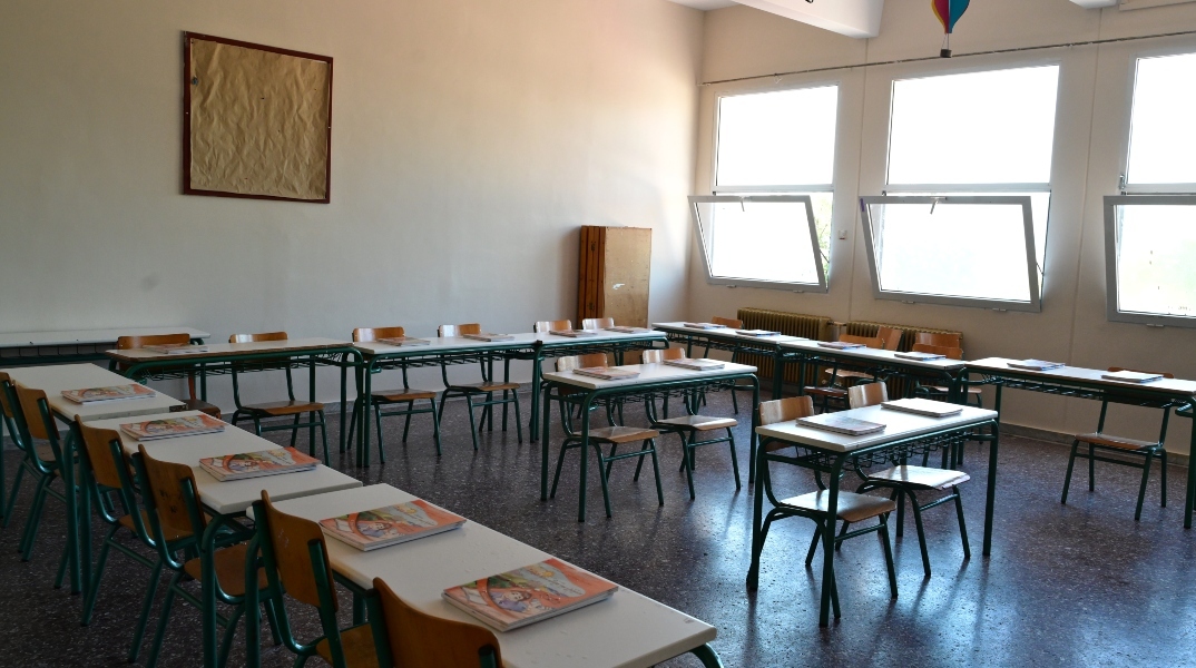 ΔΟΕ: Με περισσότερα από 8.500 κενά χτύπησε το πρώτο κουδούνι στα δημοτικά σχολεία και τα νηπιαγωγεία