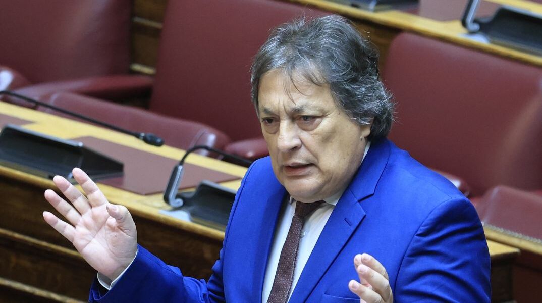 Aλ. Αυλωνίτης: Aνασκευάζει για τη δήλωση περί διαλόγου του ΠΑΣΟΚ με ΕΛ.Α.Σ, τον ΣΥΡΙΖΑ και τη Ζωή Κωνσταντοπούλου