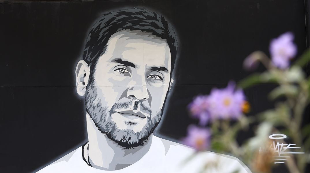 Ο Γιώργος Μαζωνάκης έγινε mural στη Θεσσαλονίκη - Εντυπωσιακές φωτογραφίες 
