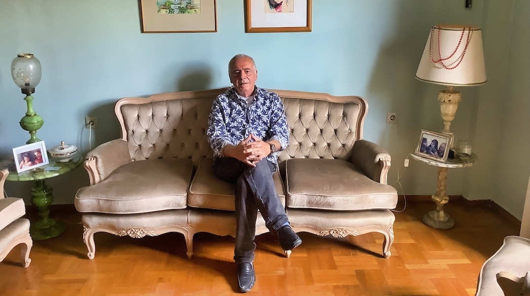 Ο Χάρης Θεοφράστου γκαζώνει στις αναμνήσεις και το τώρα του