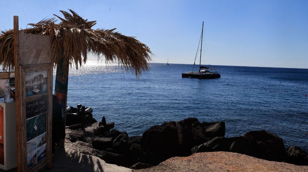 Καιρός σήμερα: Λιακάδα και υψηλές θερμοκρασίες έως 27 βαθμούς