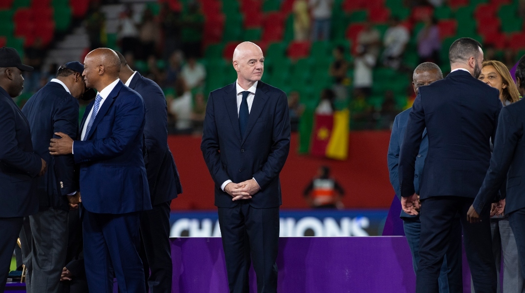 Προβλήματα για την UEFA -Δυσκολεύεται να βρει υποψήφιο αντίπαλο του Ινφαντίνο στις εκλογές του Μαρτίου 