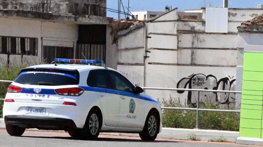 Ελευσίνα: Μαχαίρωσαν 32χρονο σε επίθεση με πιθανό πολιτικό κίνητρο