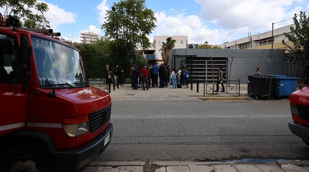 Γκράβα: Κλειστά από σήμερα τα σχολεία - Ξεκινούν οι έλεγχοι για την οσμή αερίου 