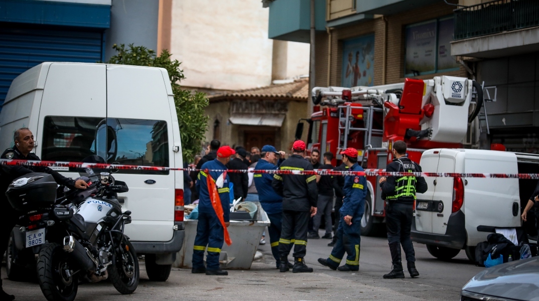 Tο ελληνικό FBI αναλαμβάνει την έρευνα για την έκρηξη στον Κολωνό – Η ανακοίνωση της Αστυνομίας