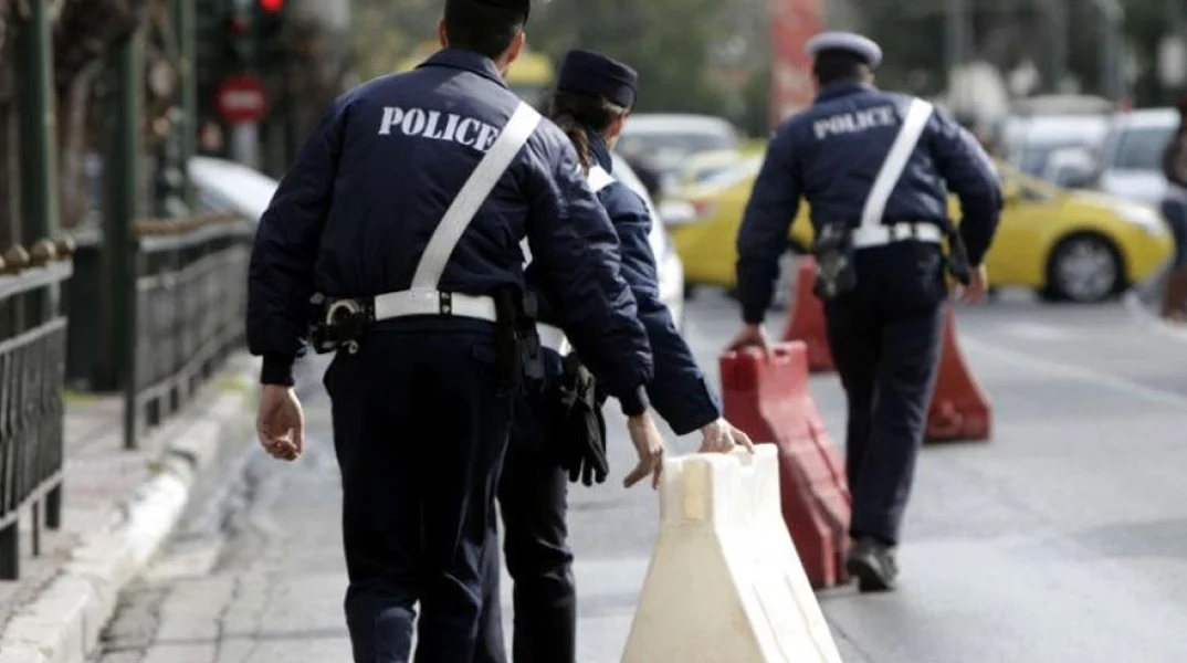Κυκλοφοριακές ρυθμίσεις την Τετάρτη λόγω 28ης Οκτωβρίου – Οδηγίες προς τους πολίτες