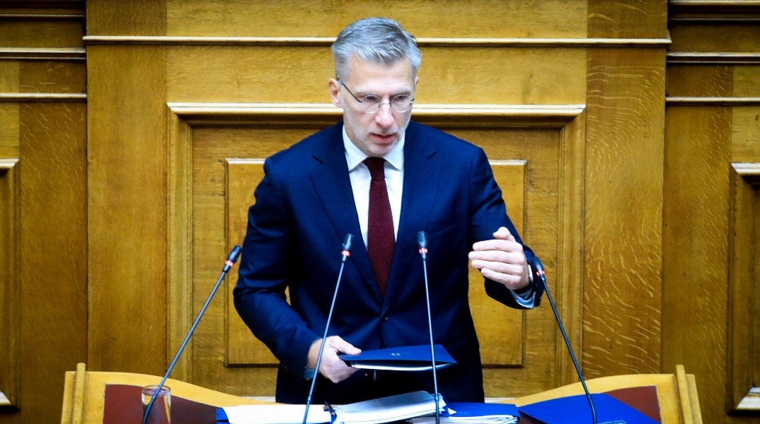 Σκέρτσος: Η προστασία των παιδιών άξιζε τη συναίνεση όλων - Η αντιπολίτευση έχασε την ευκαιρία να προσφέρει