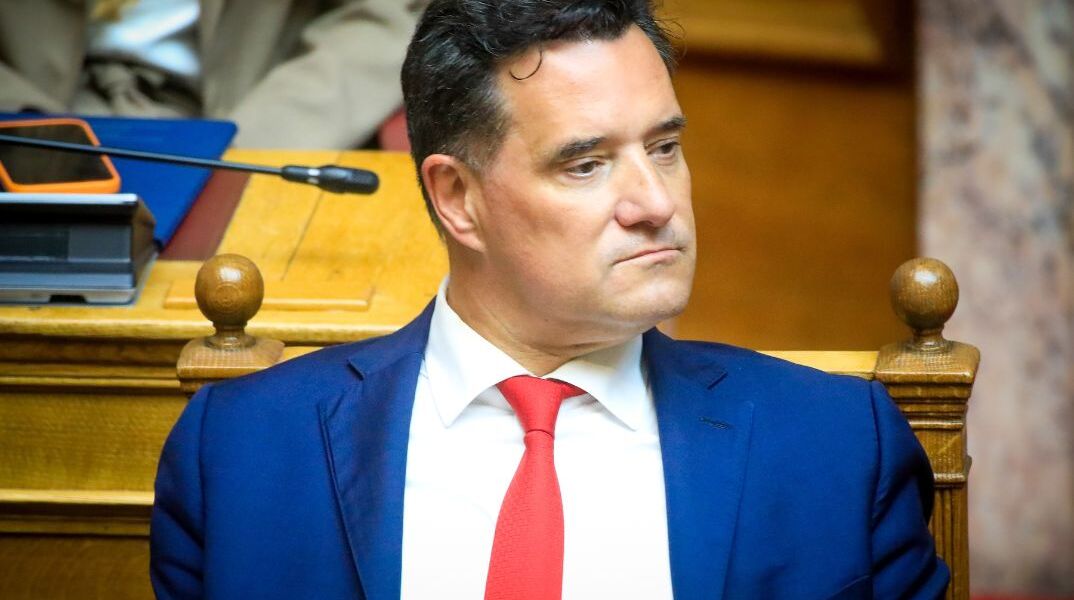 Γεωργιάδης για «Το Χωριάτικο»: «Καταδικάστηκε επί Σαμαρά, αποφυλακίστηκε επί Τσίπρα»