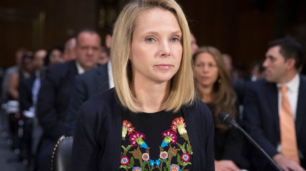 Μαρίσα Μάγερ: Η πρώην CEO της Yahoo έβαλε το AI να γράψει για τα γενέθλια της κόρης της