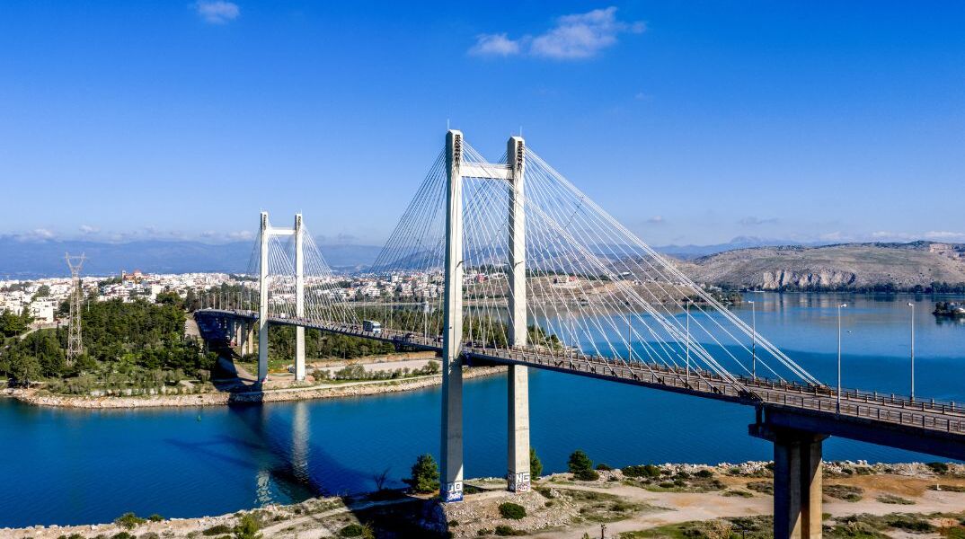 Χαλκίδα: Νεκρός νεαρός μετά από πτώση από την γέφυρα
