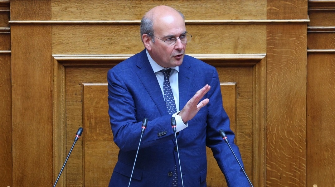 Χατζηδάκης: Όταν υιοθετούσαμε μέτρα κατά της φοροδιαφυγής και της εγκληματικότητας, οι άλλοι απλώς καταψήφιζαν	
