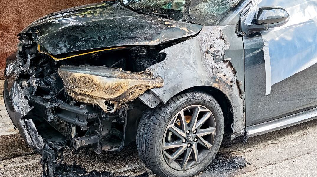 Μητέρα αξιωματικού Πολεμικού Ναυτικού: Είναι καλό παιδί ο γιος μου, ο διάβολος τον έβαλε να της κάψει το σπίτι