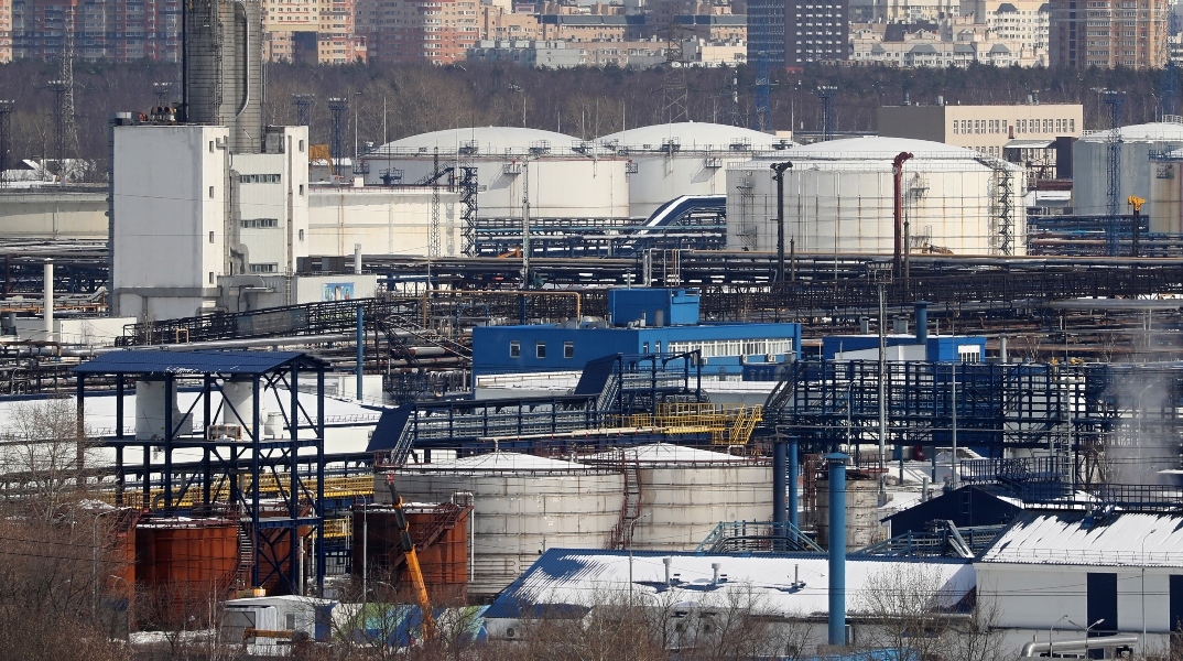 Η Μόσχα απαγόρευσε τις εξαγωγές βενζίνης για έξι μήνες από την 1η Μαρτίου	
