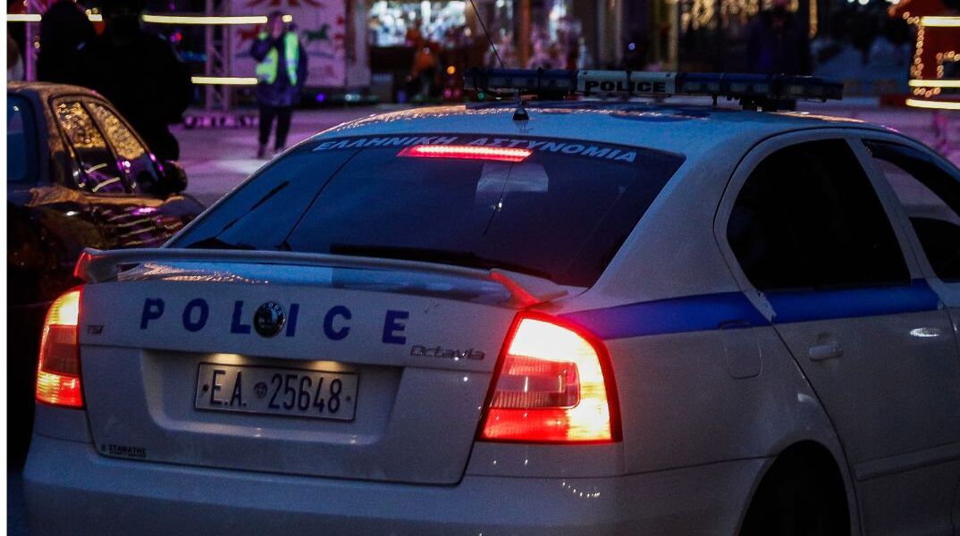 Ελευσίνα: Παραδόθηκε 22χρονος για το μαχαίρωμα 32χρονου