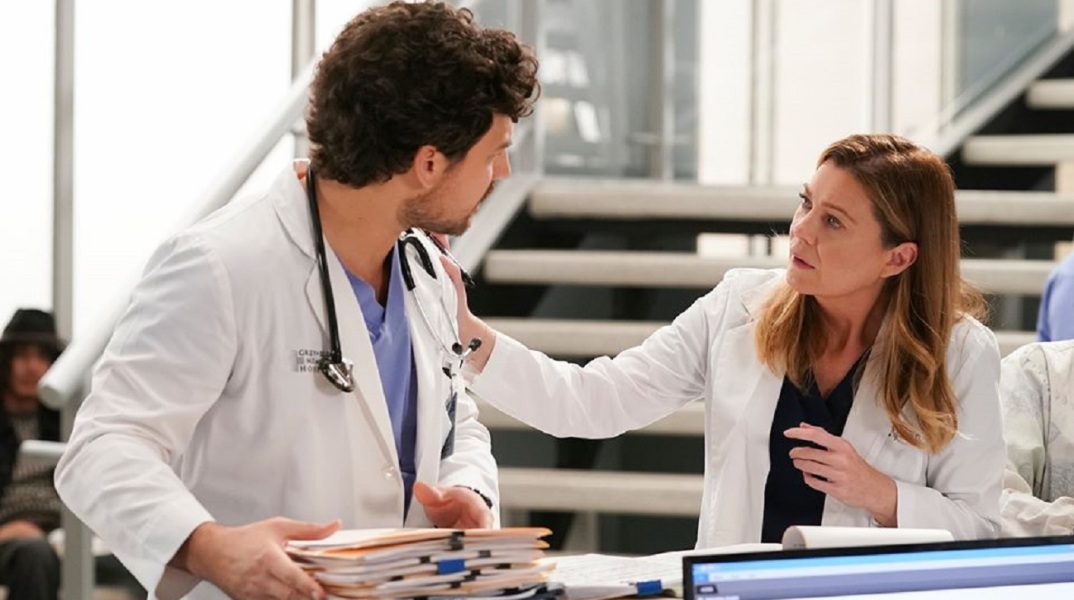 Η Ellen Pompeo ως Μέρεντιθ Γκρέι στη σειρά Grey's Anatomy