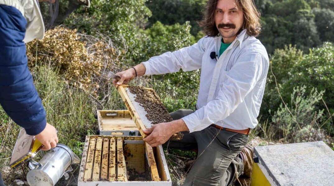 Παναγιώτης Μουρίκης, ένας ευτυχισμένος νομάς μελισσοκόμος 