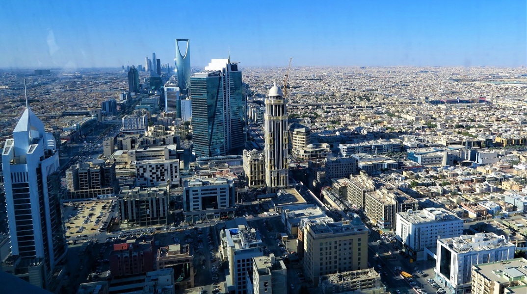 Ουρανοξύστες και κτίρια στην πόλη Ριάντ της Σαουδικής Αραβίας