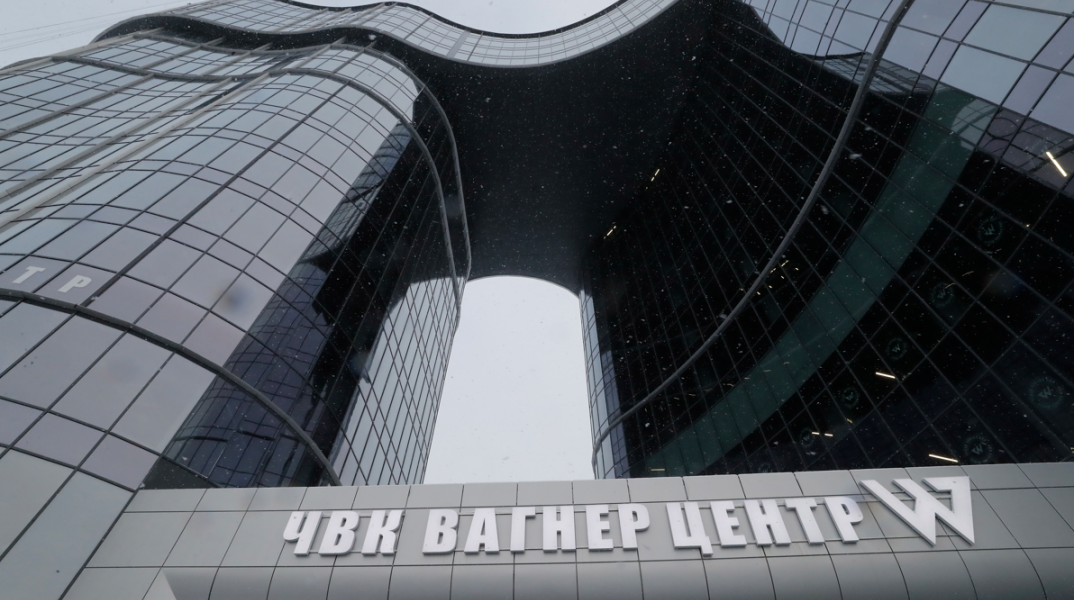 Τι ακριβώς συμβαίνει με τον «εμφύλιο» στο Κρεμλίνο;