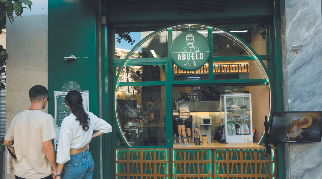 Abuelo: Το hot spot της πόλης για premium street food τώρα και στο Παγκράτι
