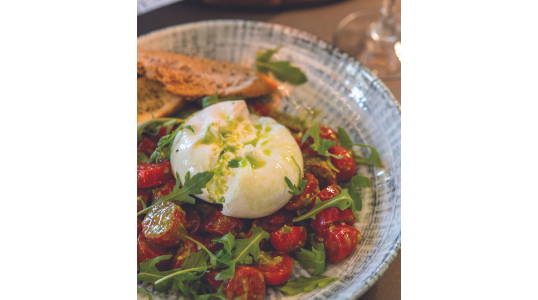 Artemis all day eatery: Ατμοσφαιρικός χώρος, μενού εμπνευσμένο από την ιταλική κουζίνα