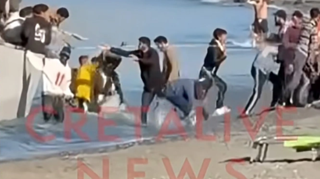 «Καραβιές» μεταναστών από τη Λιβύη - Πάνω από 750 άνθρωποι έχουν φτάσει από το πρωί σε Κρήτη και Γαύδο