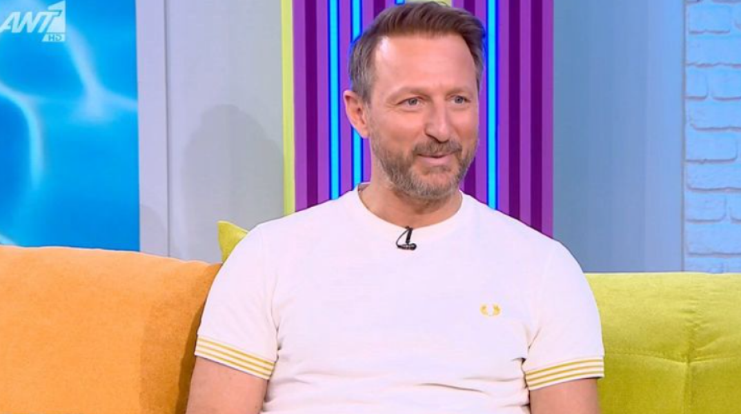 Κώστας Καραφώτης: Είχα κλείσει από πέρυσι τη συναυλία στο Ισραήλ - Ηρέμησα μόλις βγήκαμε από την εμπόλεμη ζώνη