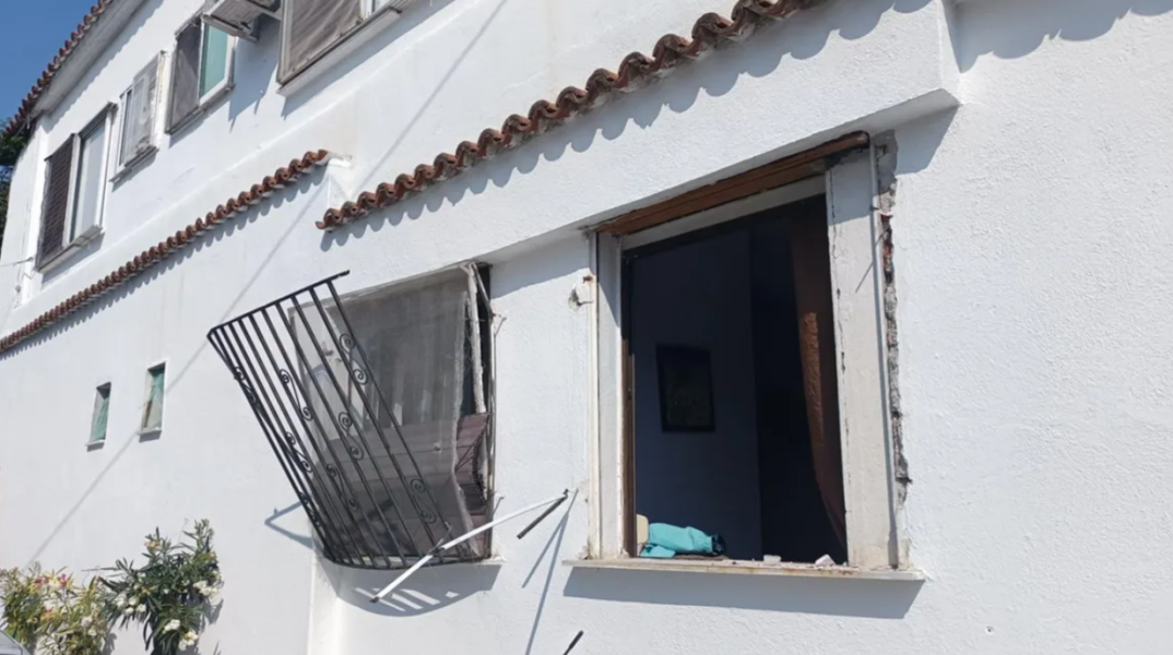 Ασπροβάλτα: Δύο τραυματίες με εγκαύματα από την έκρηξη φιάλης υγραερίου σε ενοικιαζόμενα δωμάτια