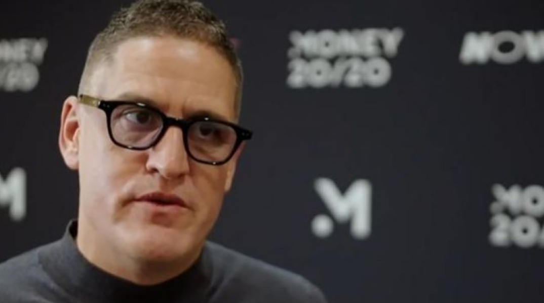 Στη ΜΕΘ ο δισεκατομμυριούχος Τομ Γκρίνγουντ μετά από τροχαίο στη Μύκονο